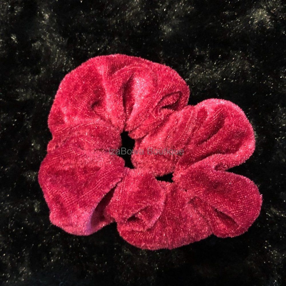 Raspberry Velvet Scrunchie (kids)  SC2714  Handmade NWT Boutique